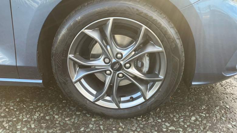 Ford Focus 1.0 EcoBoost 125 ST-Line 5dr Petrol Hatchback